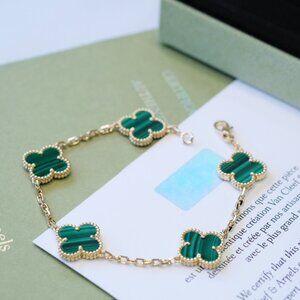 Van Cleef & Arpels Fashion 18K Bracelet